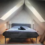 Marymont Metro Apartment
